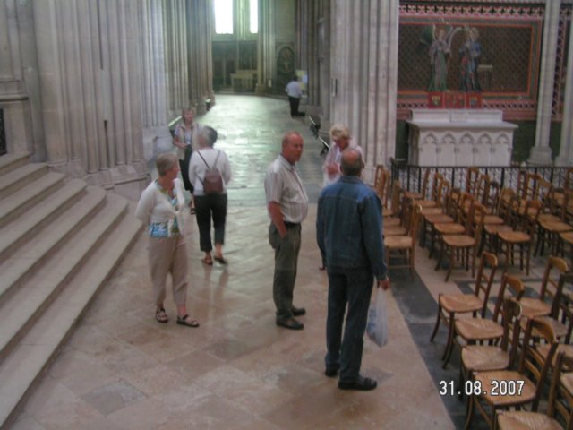 pict3011.jpg
